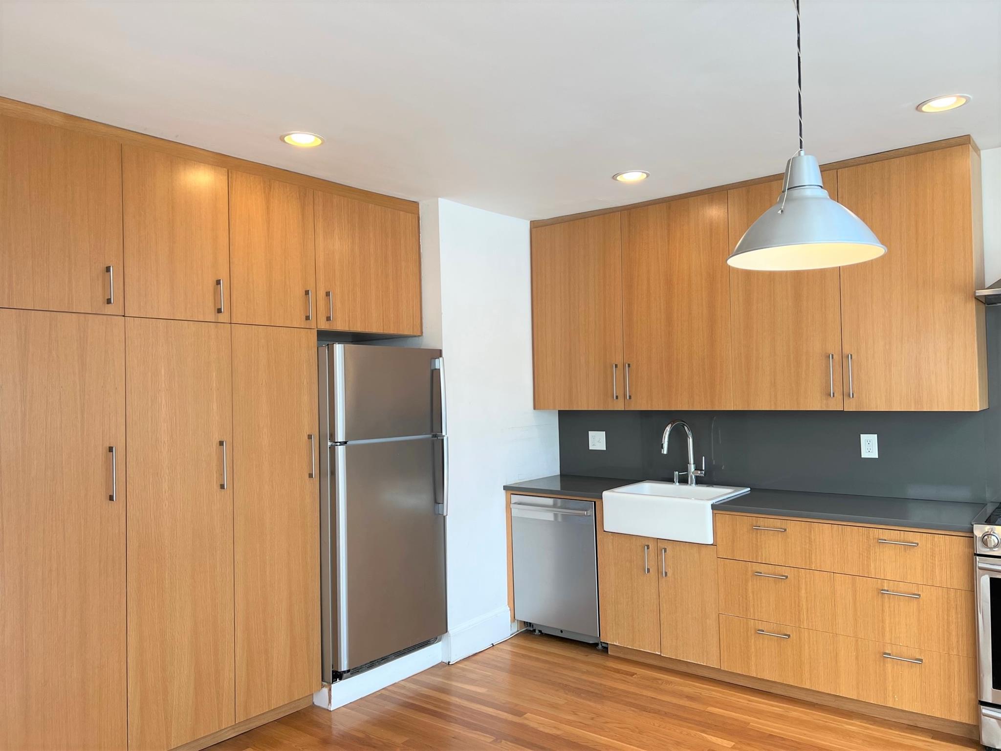 218 Harvard St, Central Square