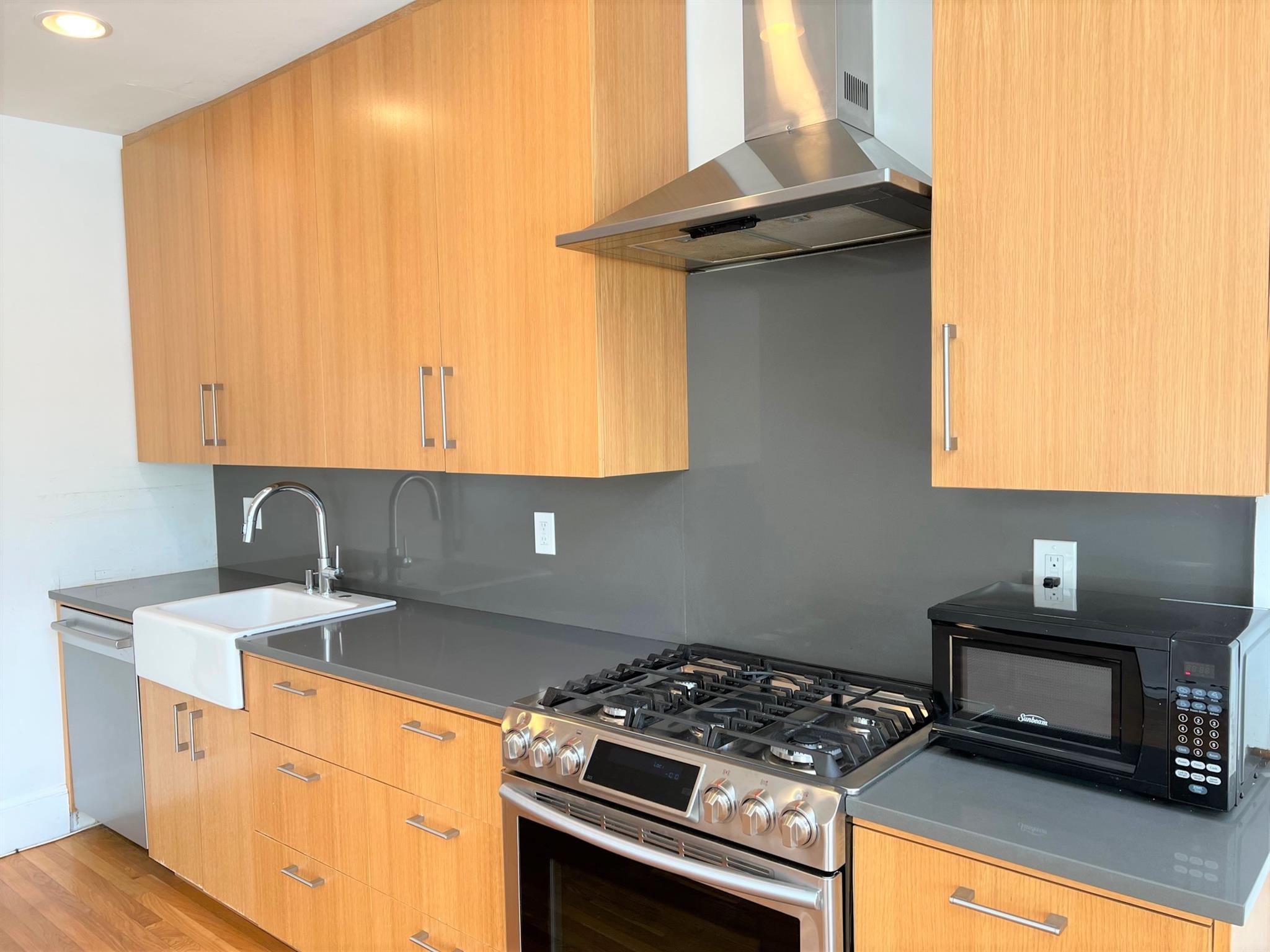 218 Harvard St, Central Square