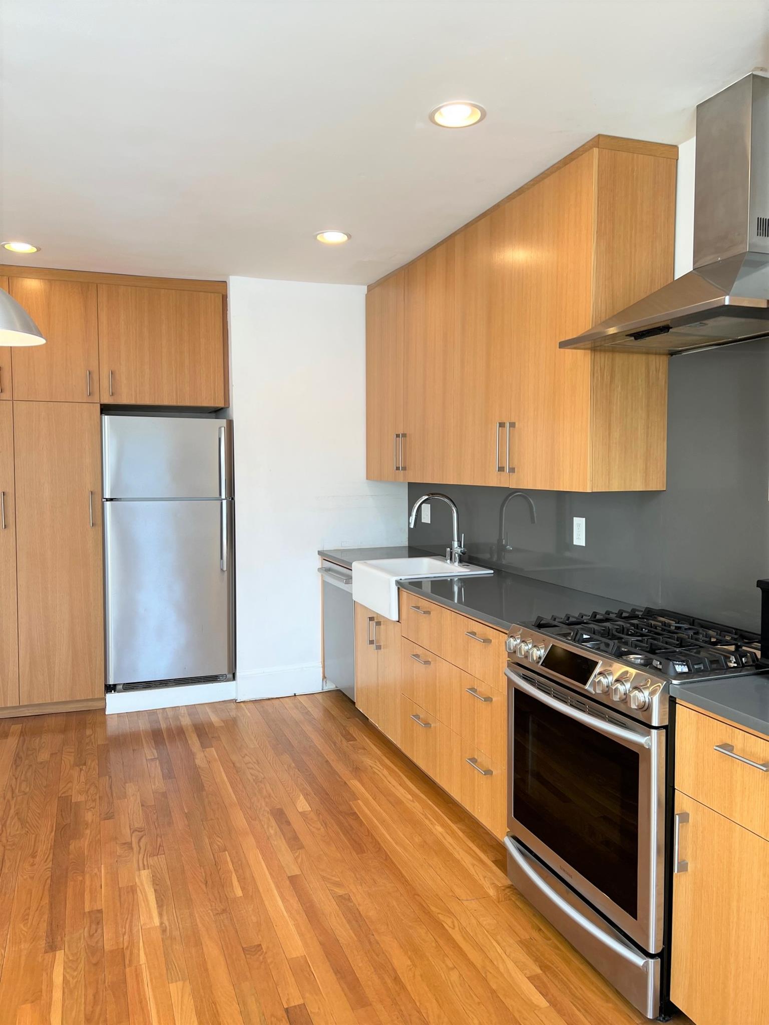 218 Harvard St, Central Square