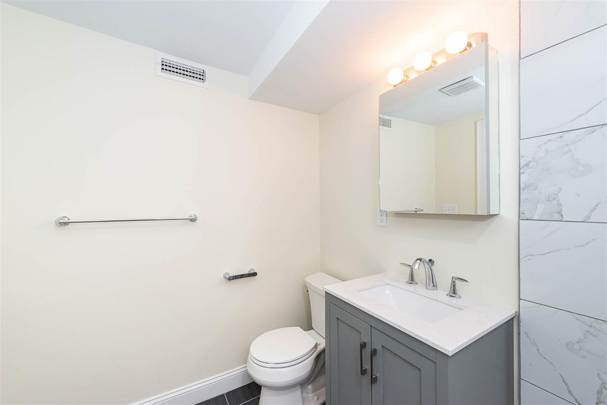 10 Marion St, Medford