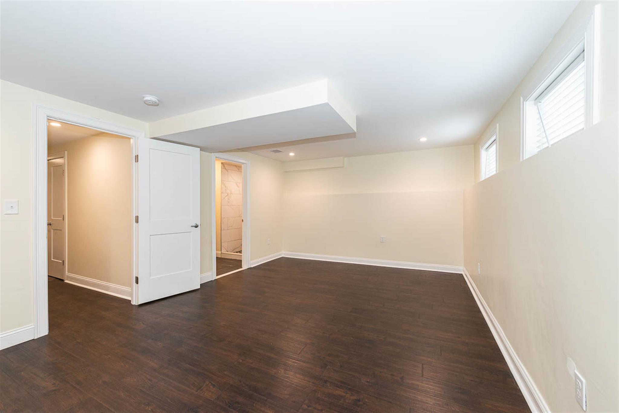 10 Marion St, Medford