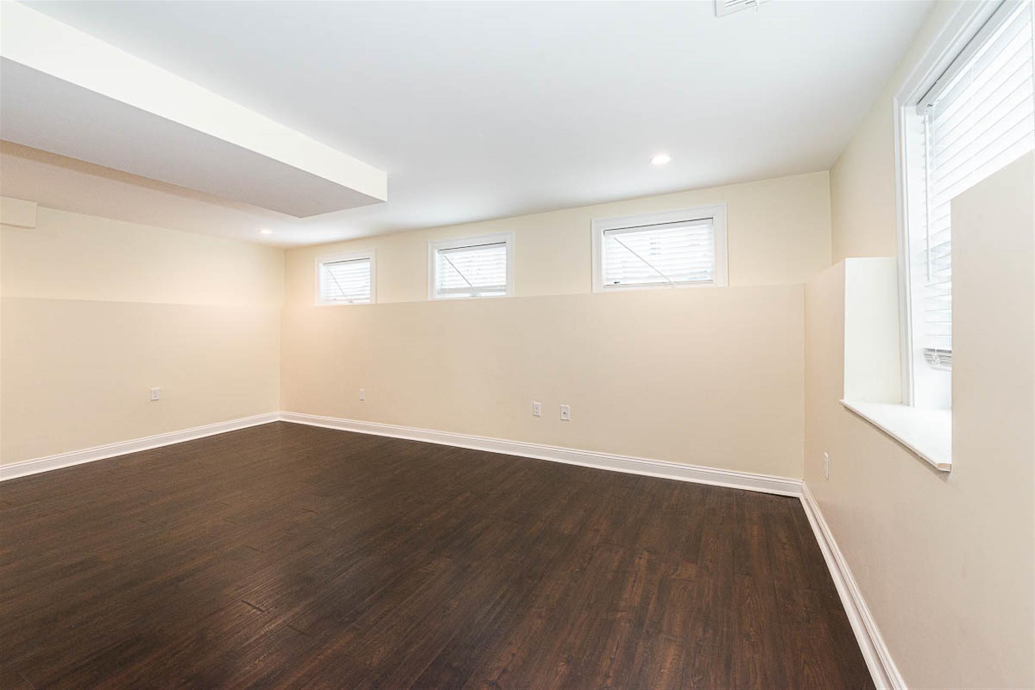 10 Marion St, Medford