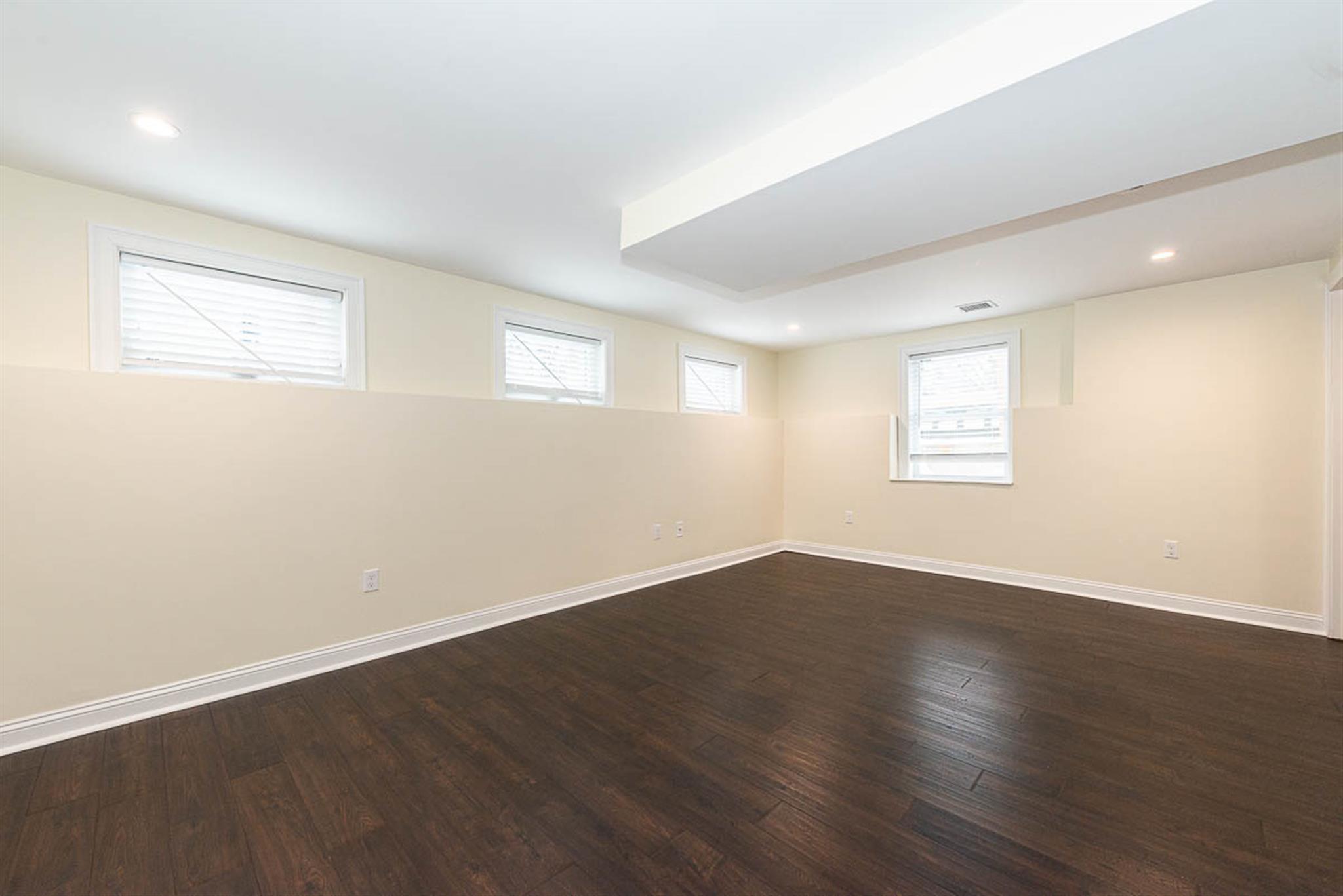 10 Marion St, Medford