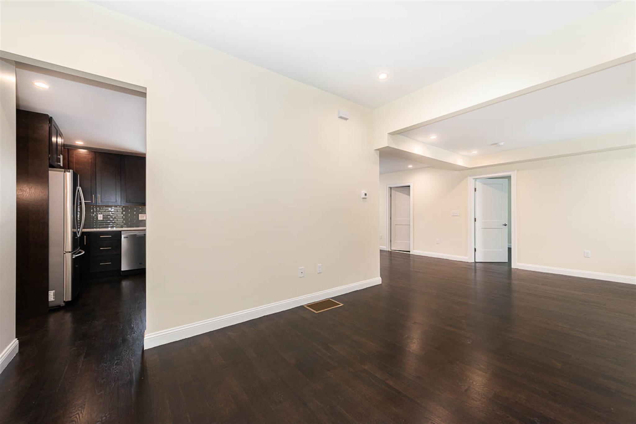 10 Marion St, Medford