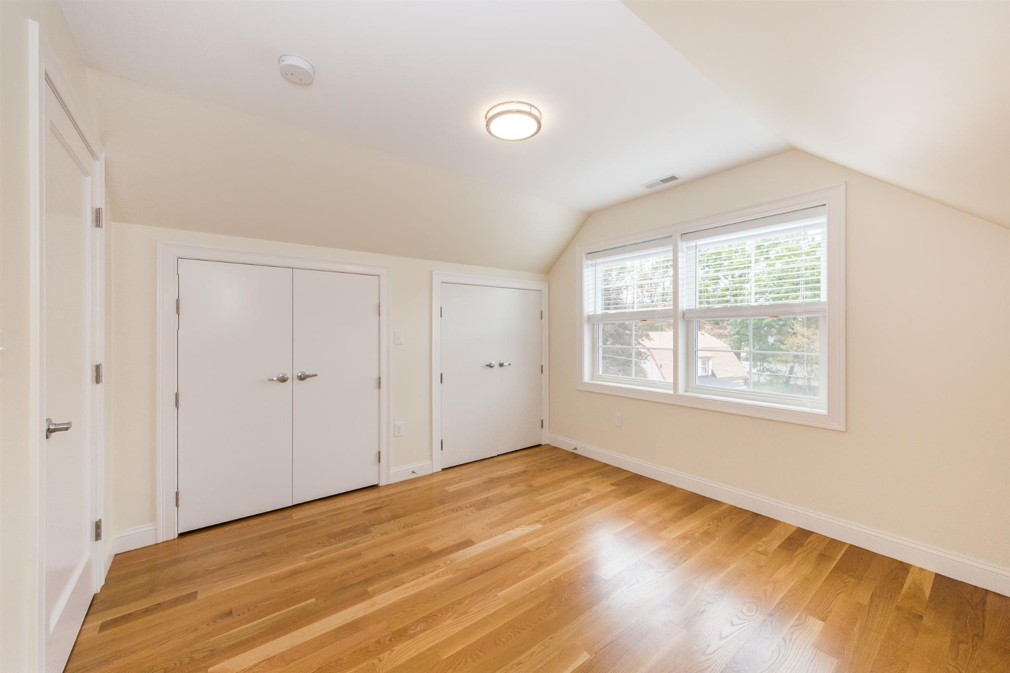 217 Arlington St, Medford