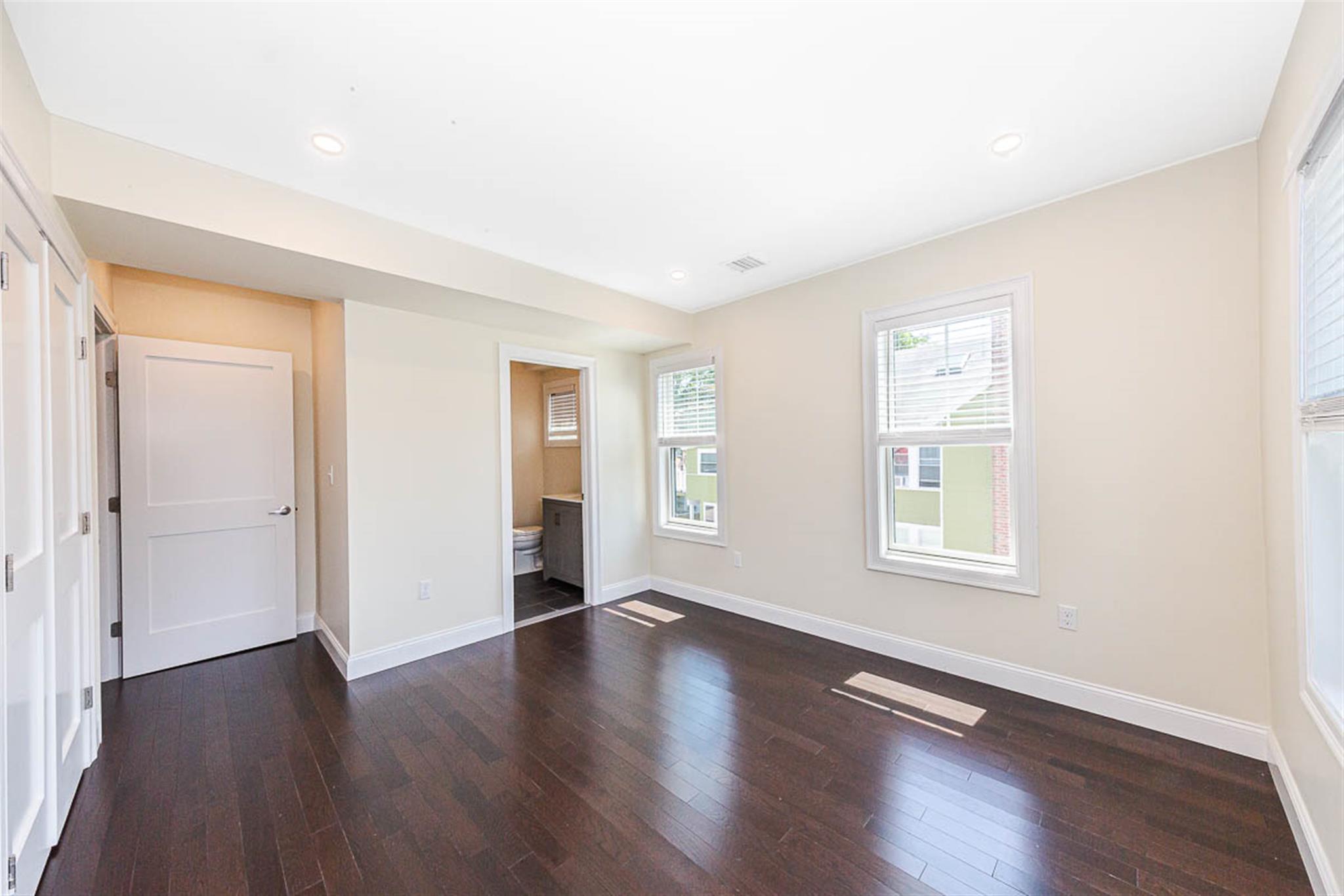 120 Jerome St, Medford