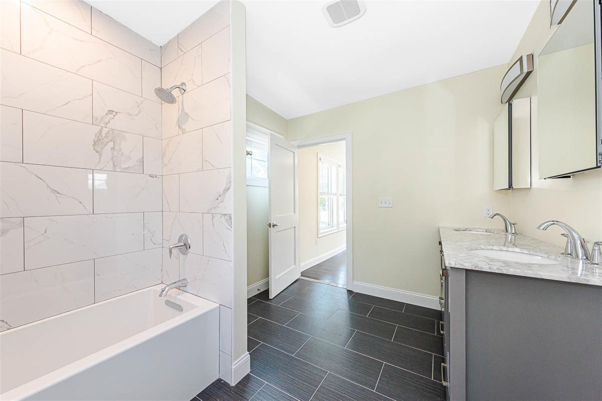 120 Jerome St, Medford