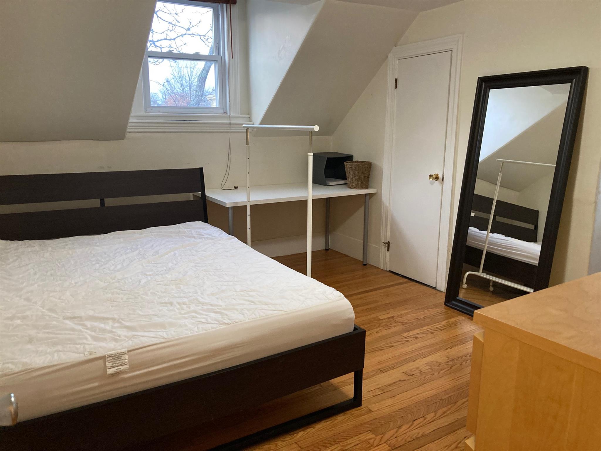 218 Norfolk St, Central Square