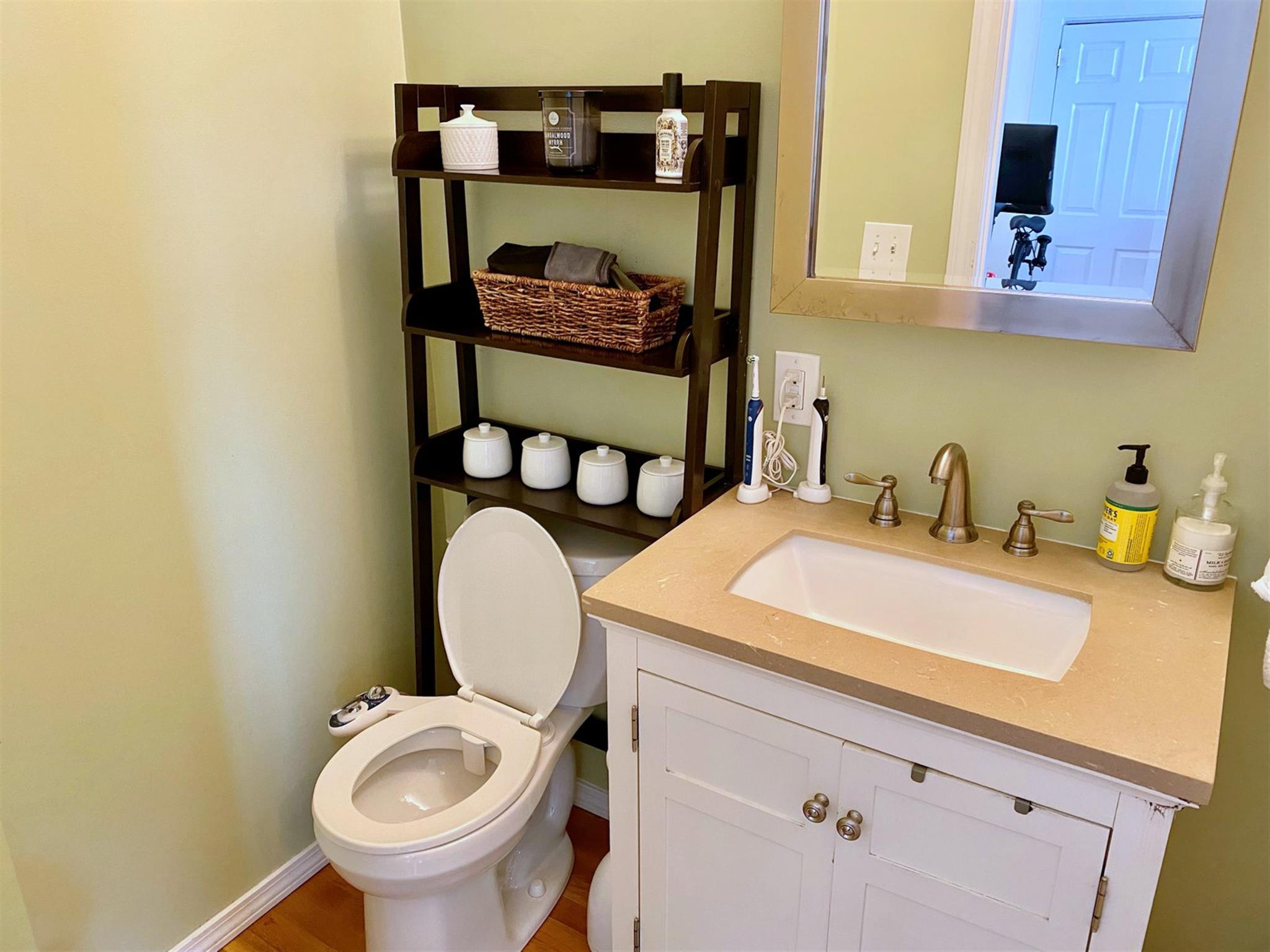 14 Rockland Pl, Malden