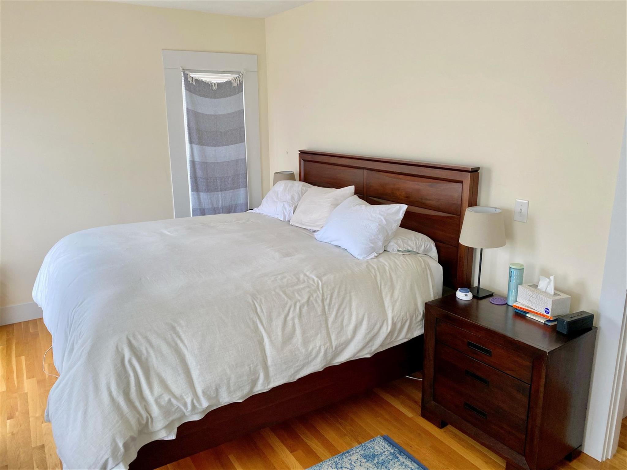 14 Rockland Pl, Malden