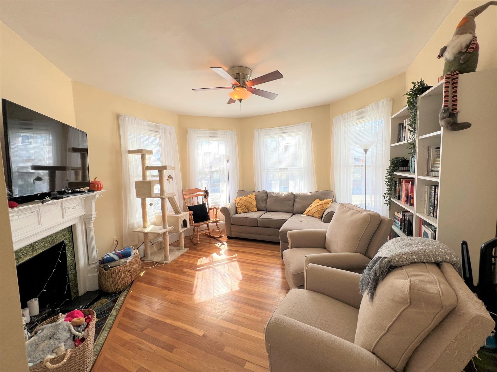 381 Highland Ave, Davis Square