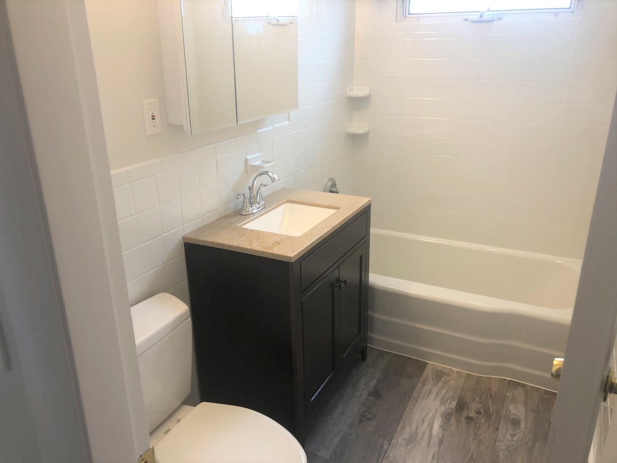 98 Moreland St, East Somerville