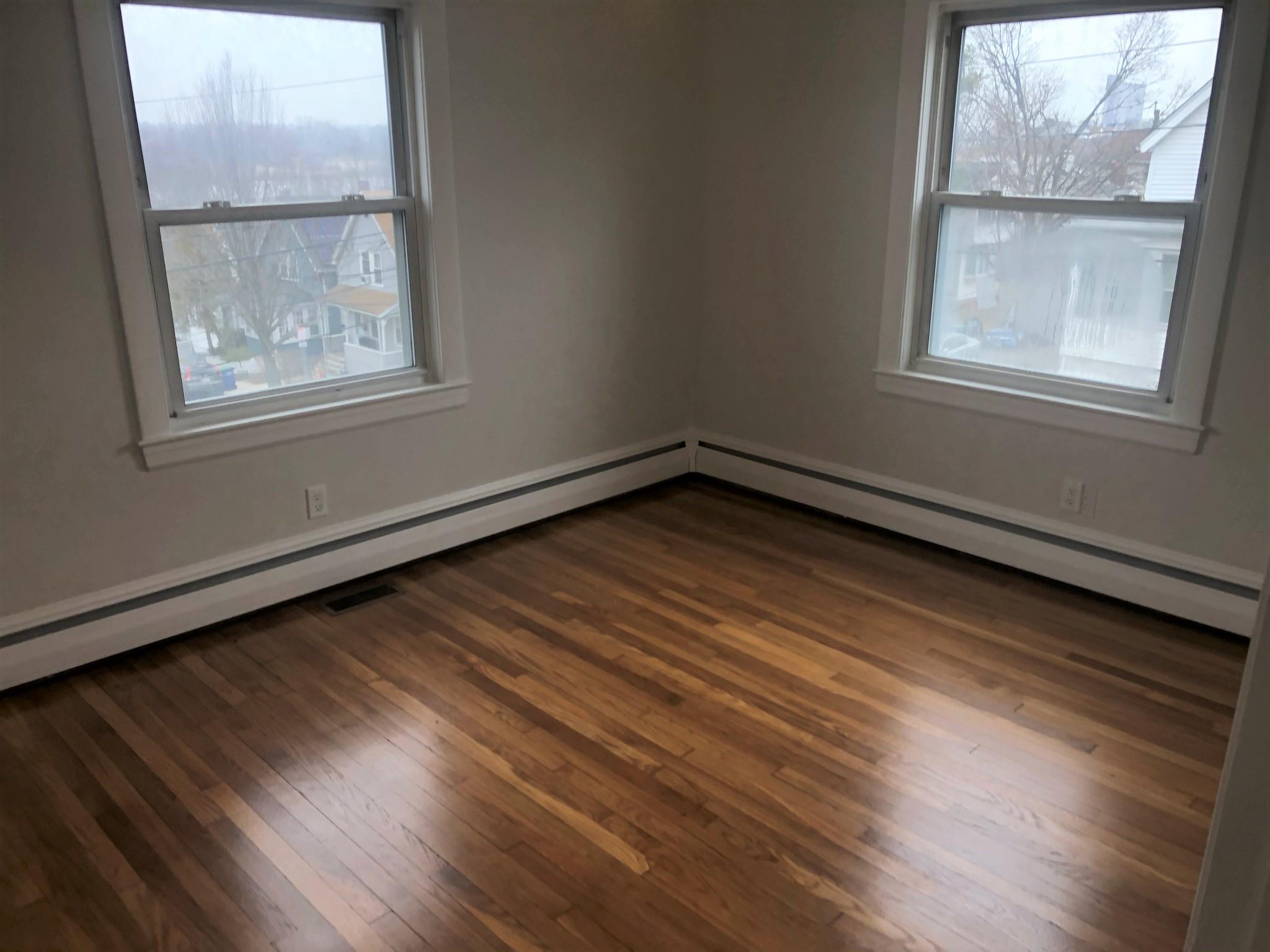 98 Moreland St, East Somerville