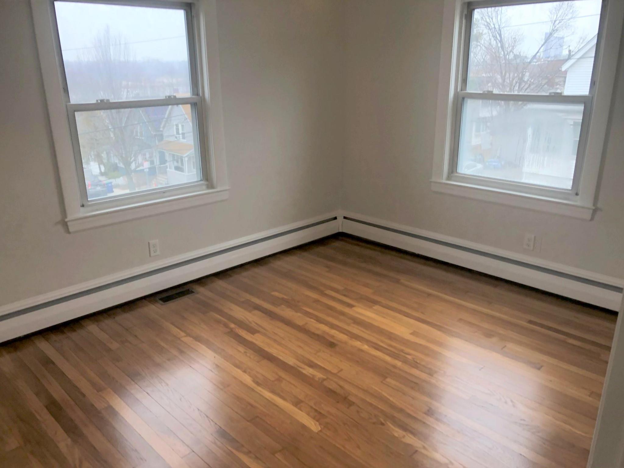 98 Moreland St, Magoun Square