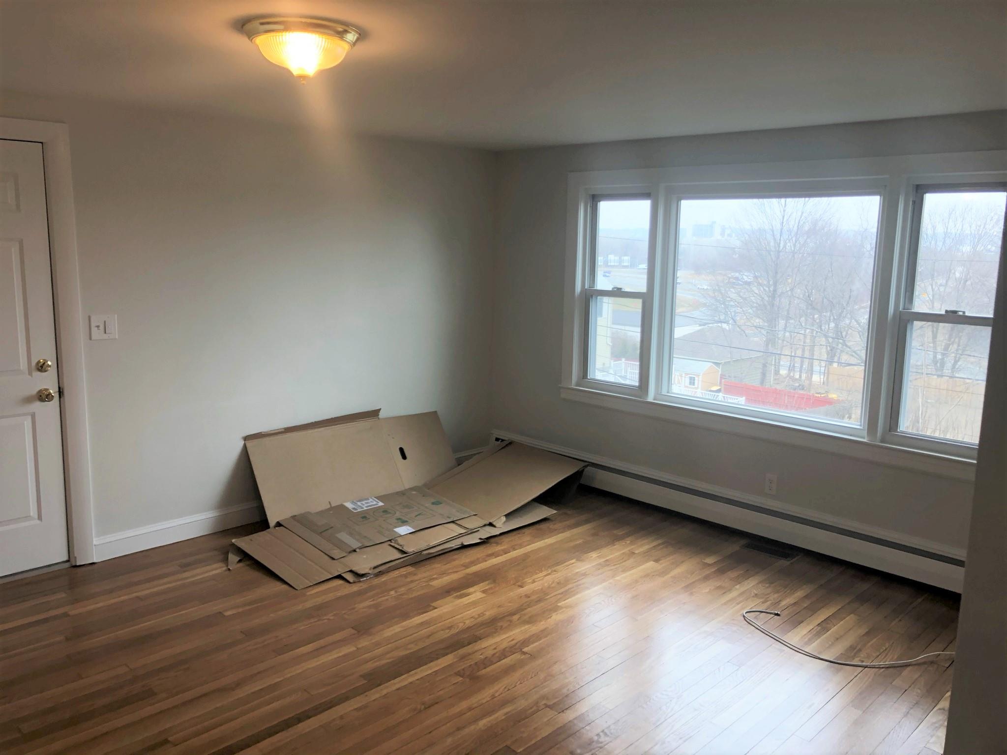 98 Moreland St, East Somerville