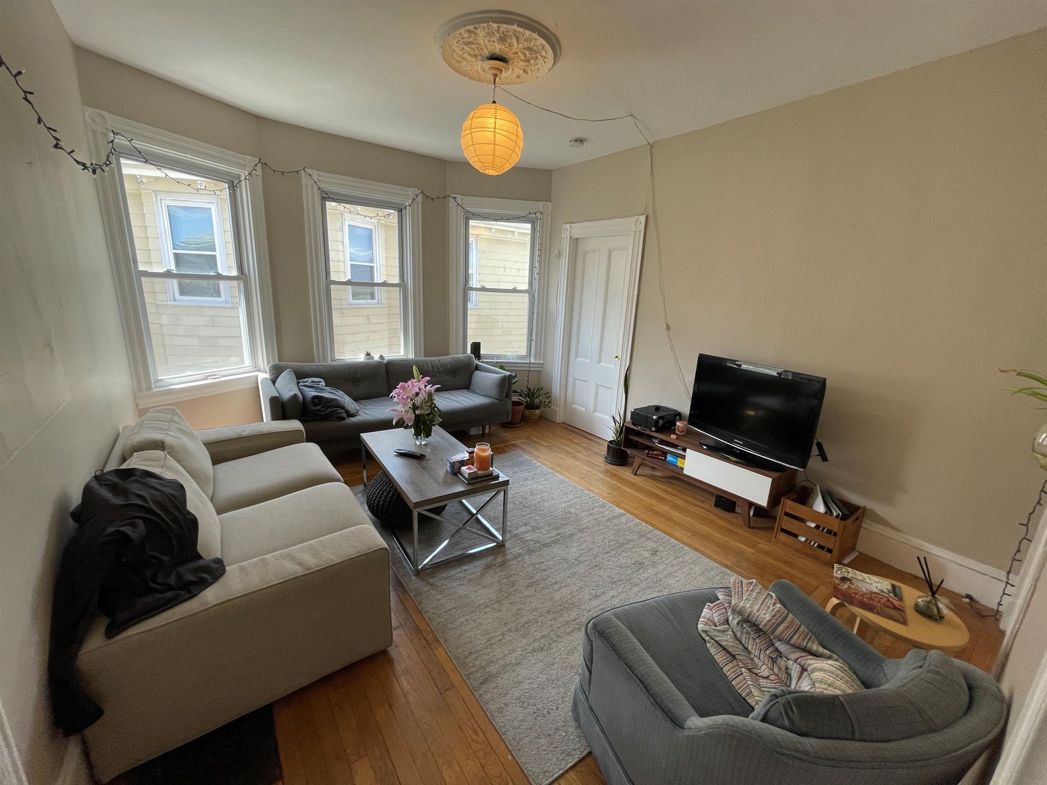 40 Cherry St, Spring Hill