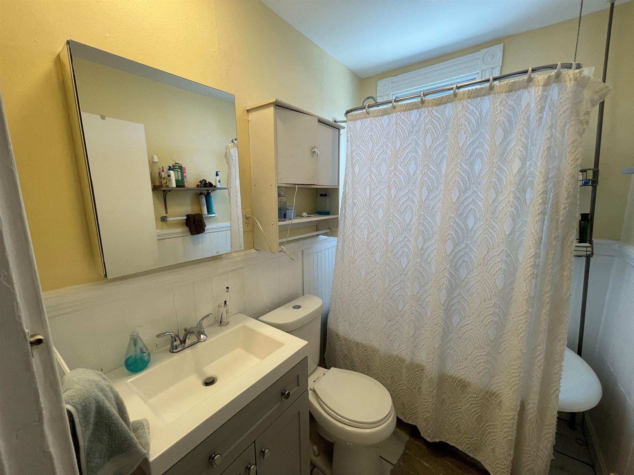 40 Cherry St, Spring Hill