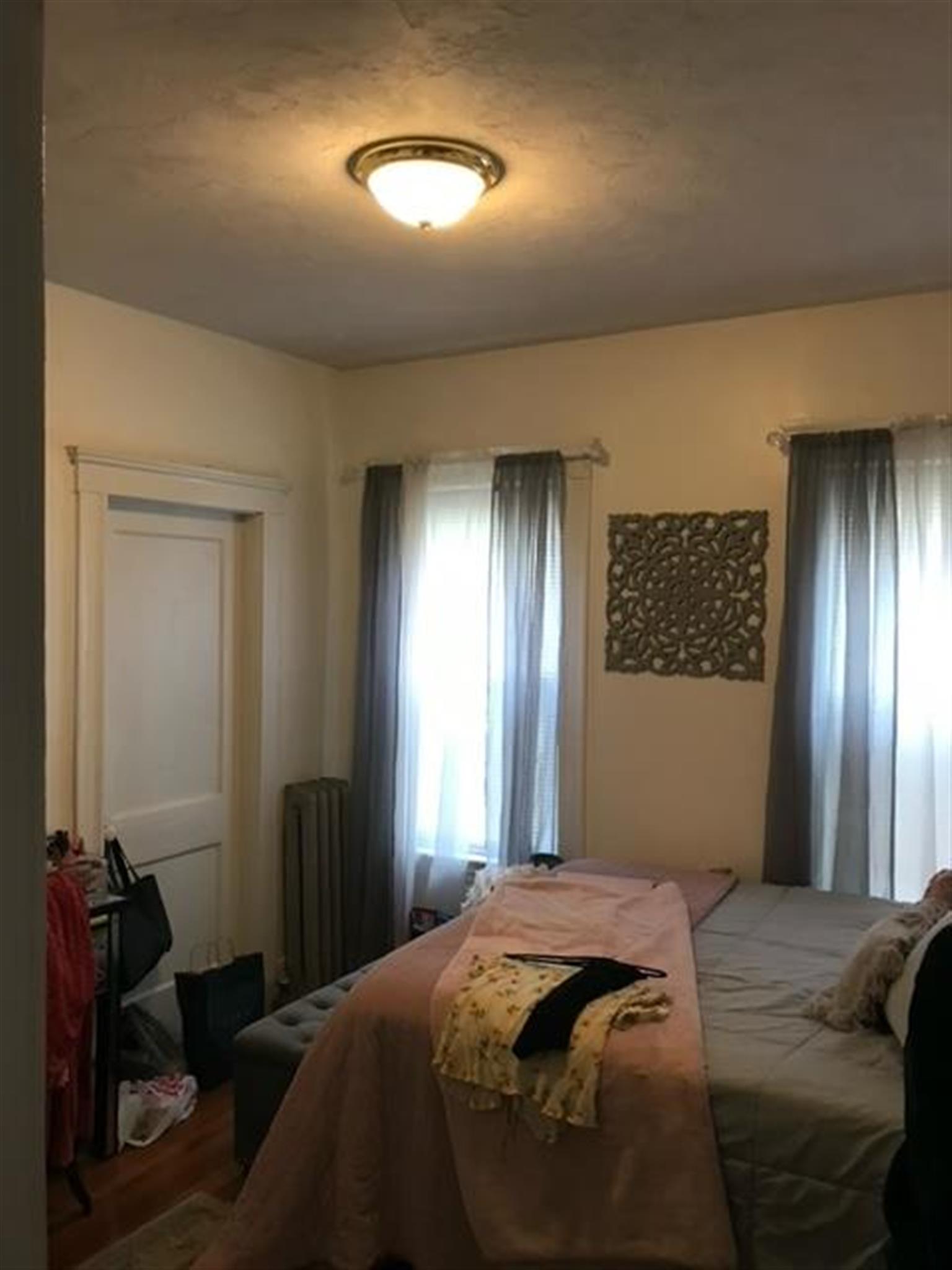 156 Middlesex Ave, Medford