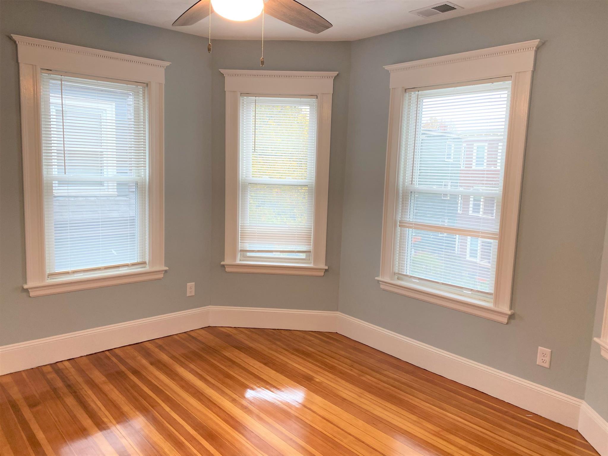 305 Highland Ave, Davis Square