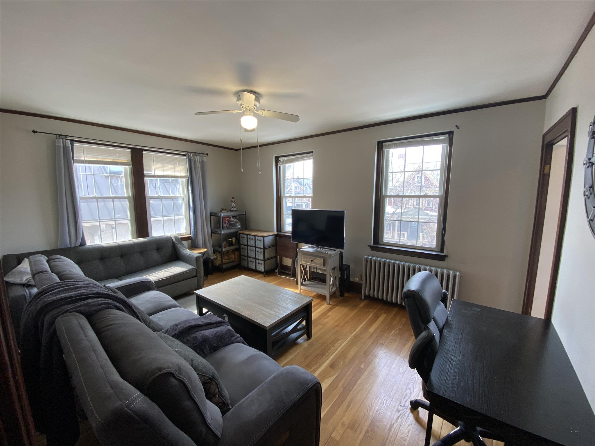 119 College, Davis Square