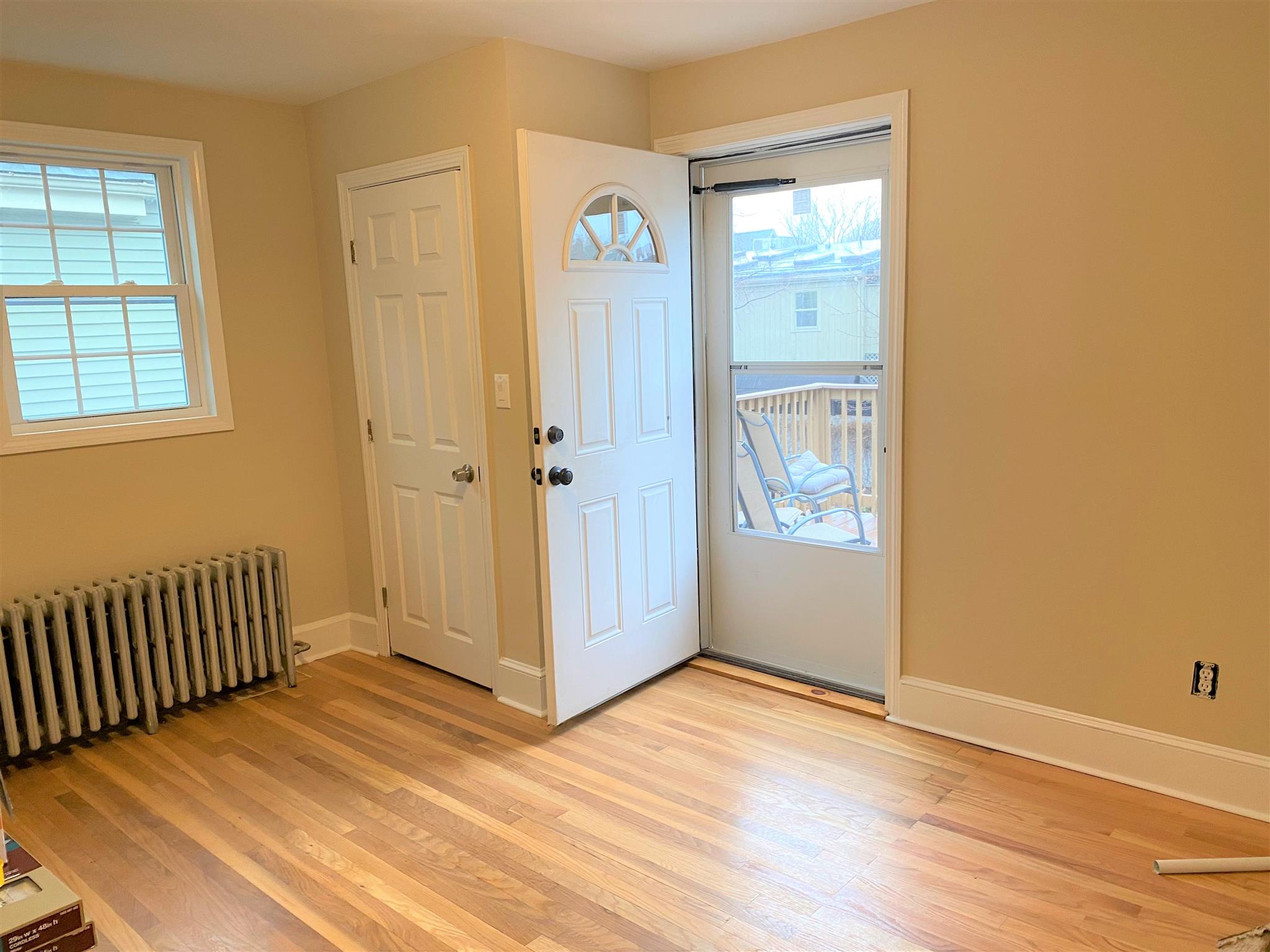 395 Washington St, Davis Square