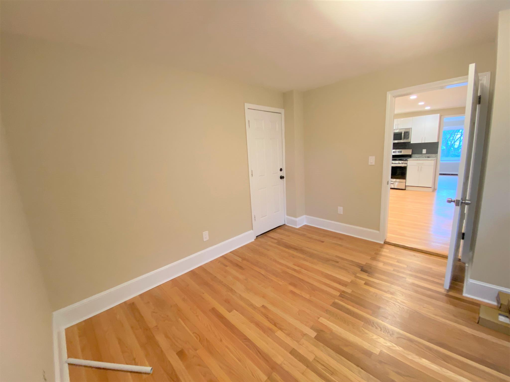 395 Washington St, Davis Square