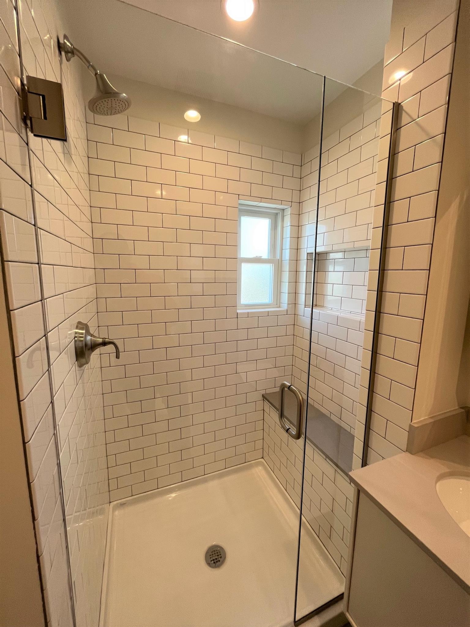 216 Banks St, Central Square