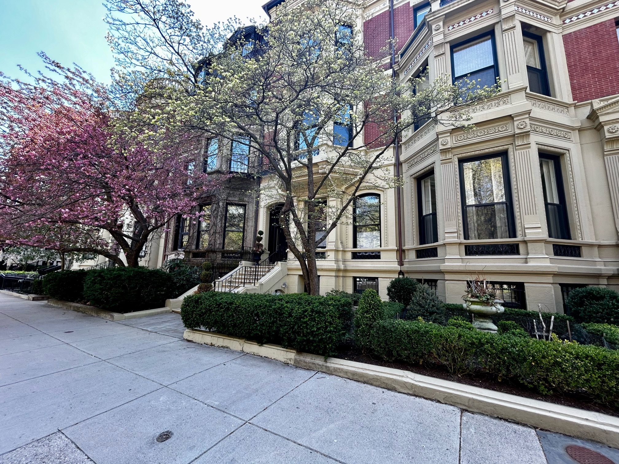 64 Commonwealth Ave, Back Bay