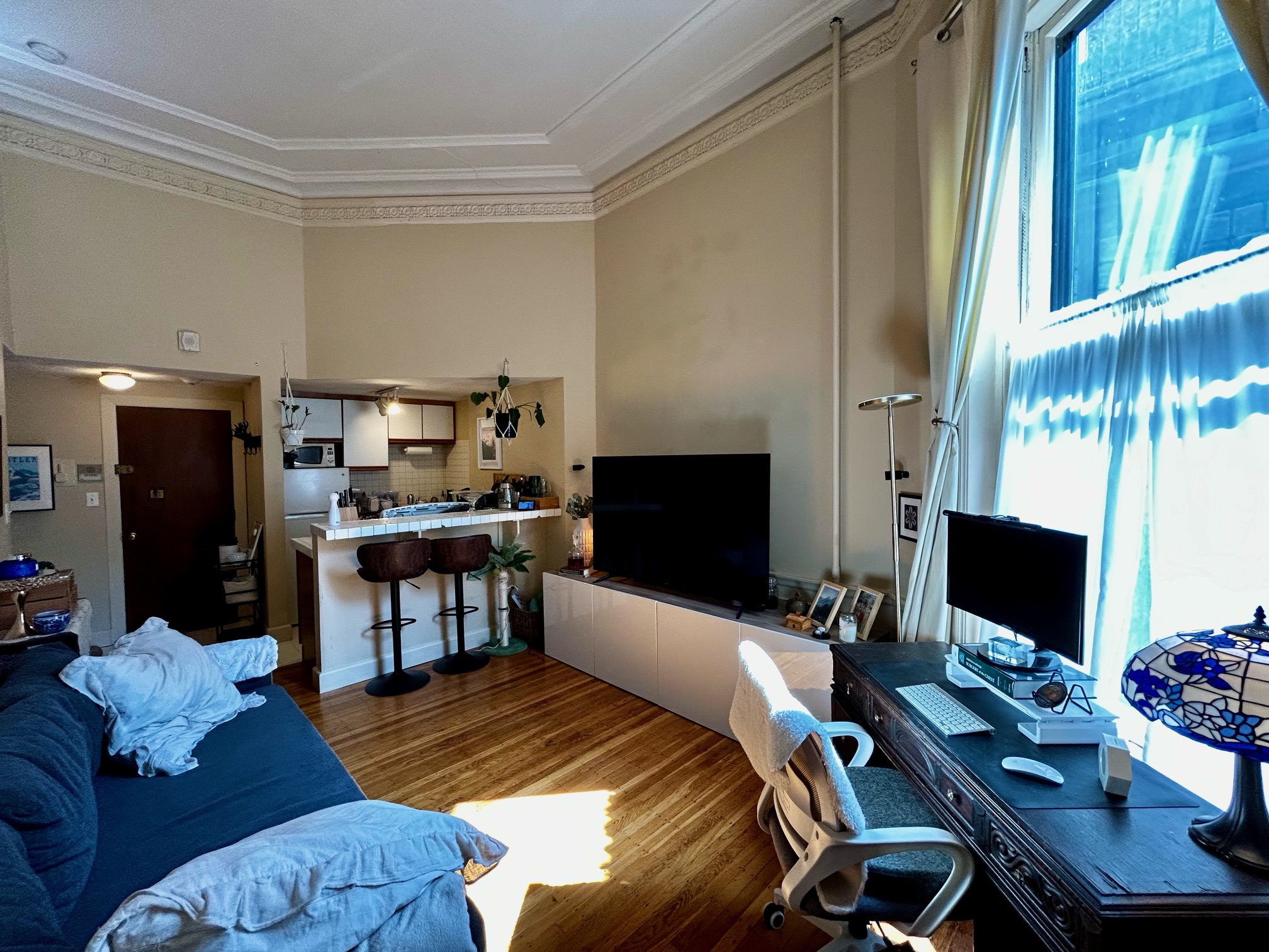 64 Commonwealth Ave, Back Bay