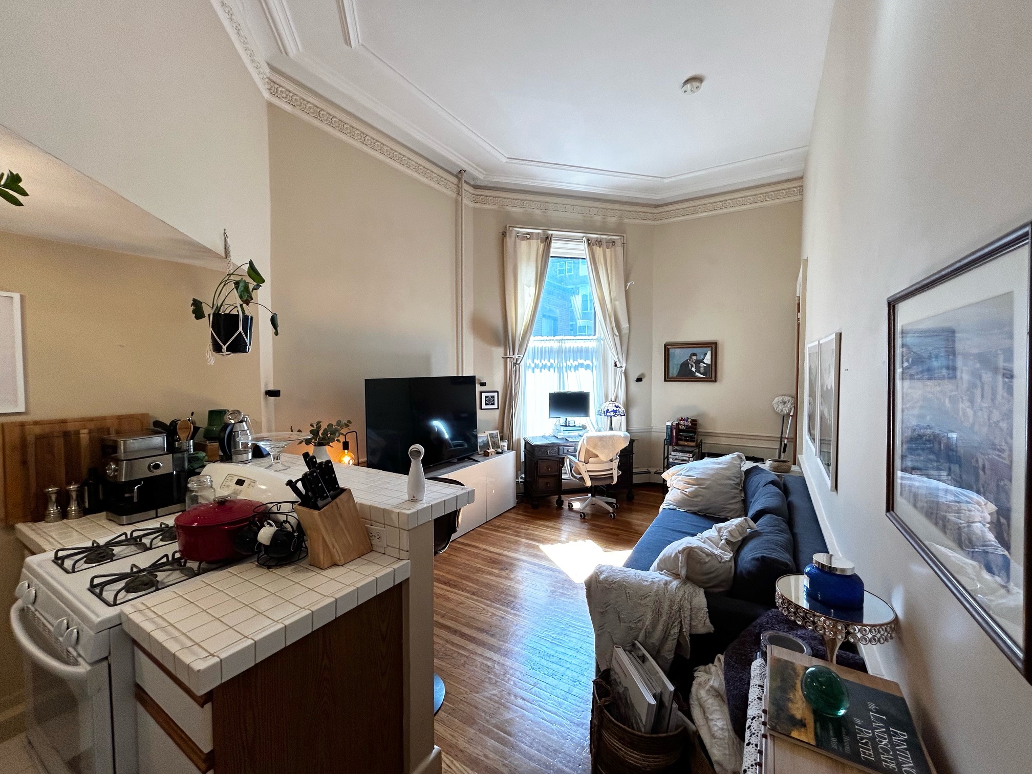 64 Commonwealth Ave, Back Bay