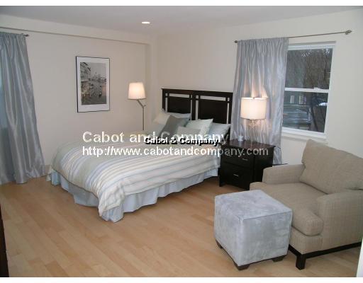 1600 Beacon St, Corey Hill