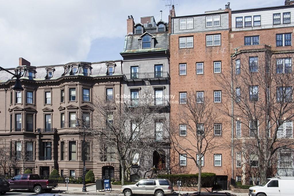 124 Beacon St, Back Bay