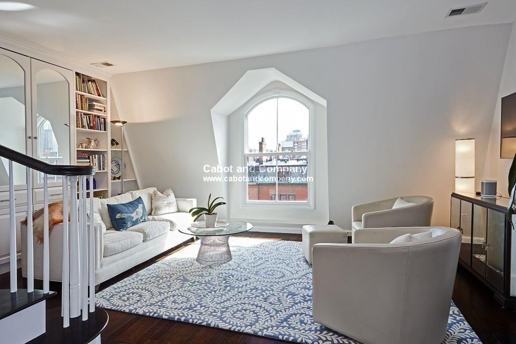 124 Beacon St, Back Bay