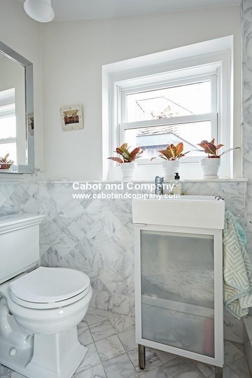 124 Beacon St, Back Bay