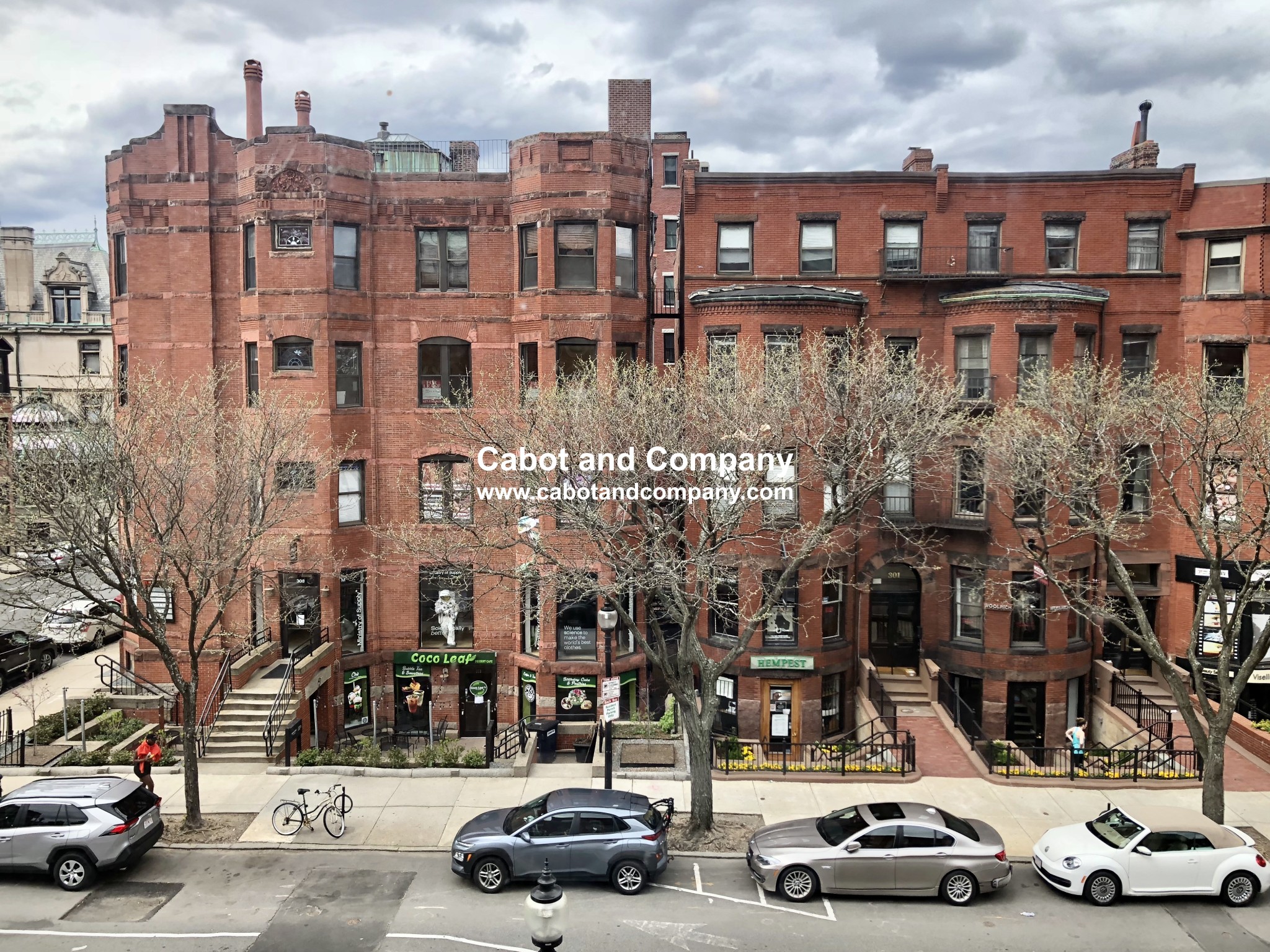 308 Newbury St, Back Bay