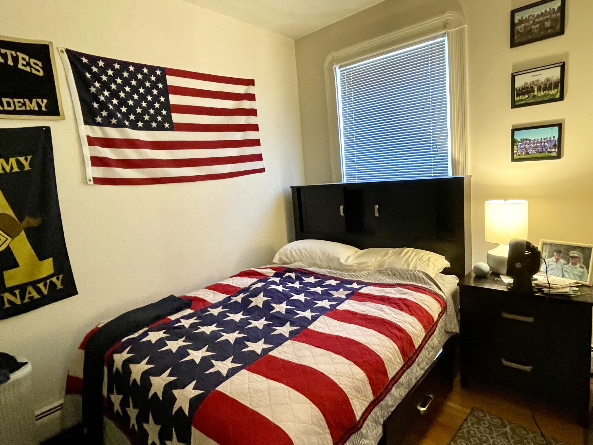 308 Newbury St, Back Bay