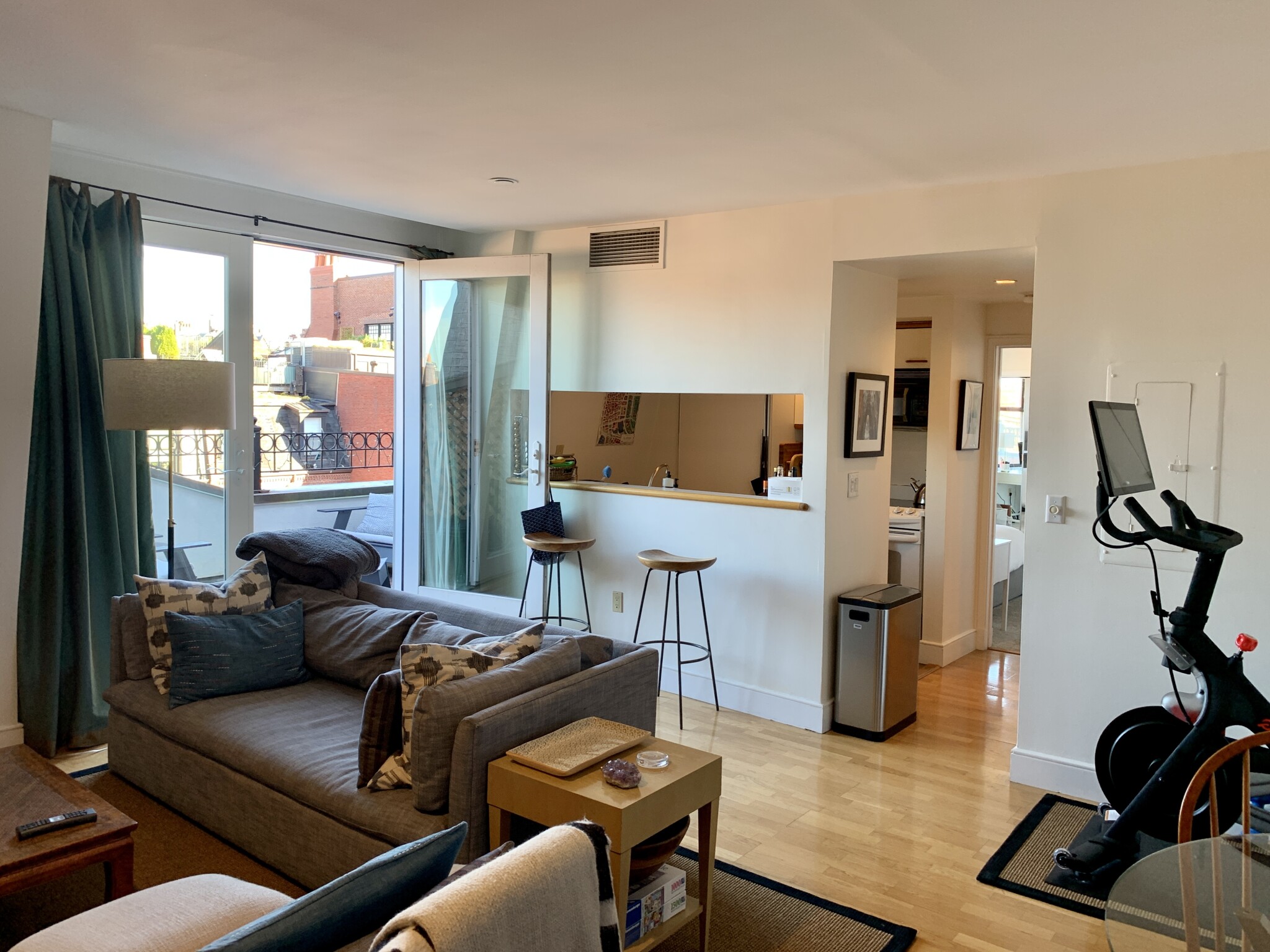 201 Newbury St, Back Bay