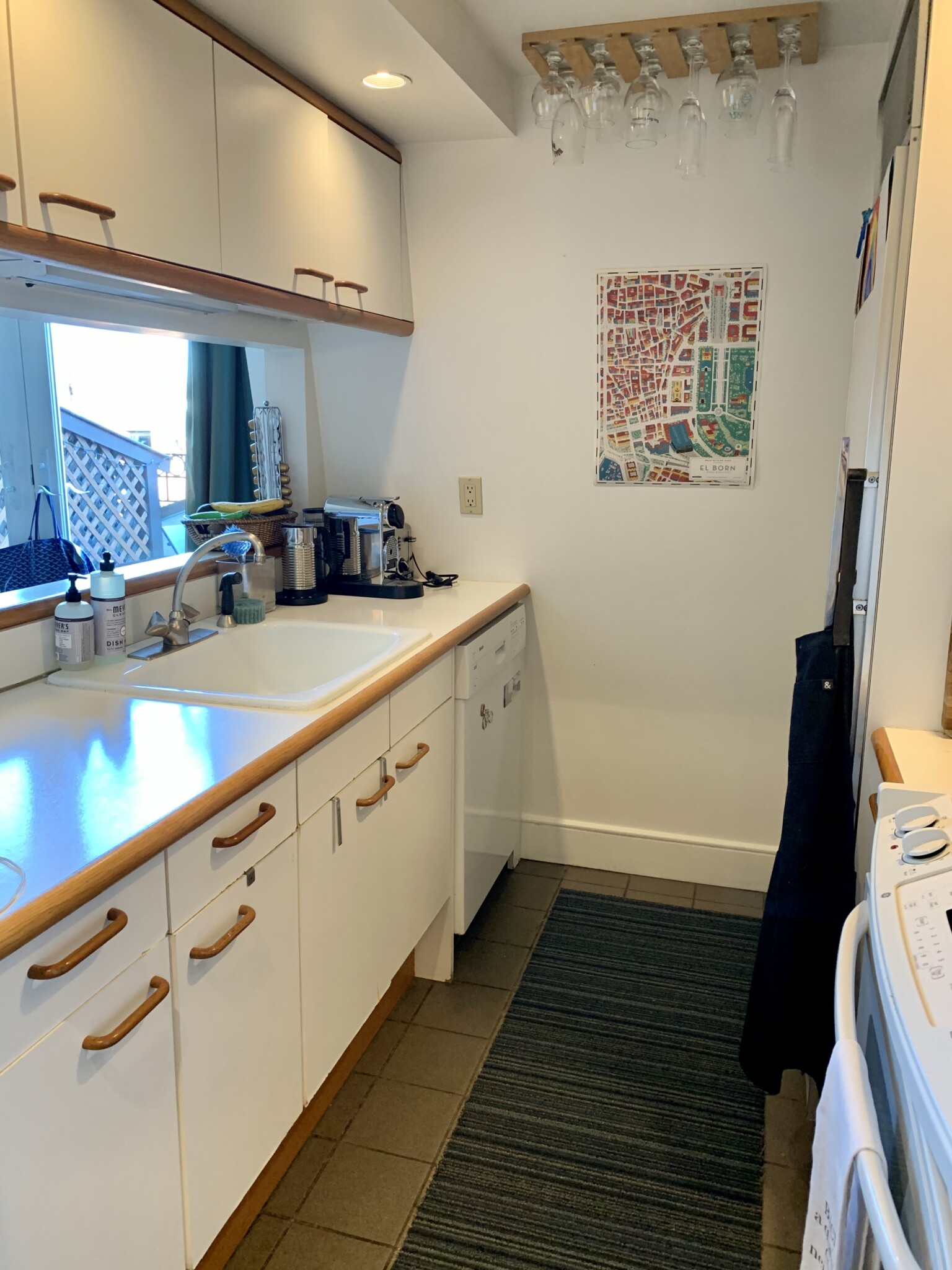 201 Newbury St, Back Bay