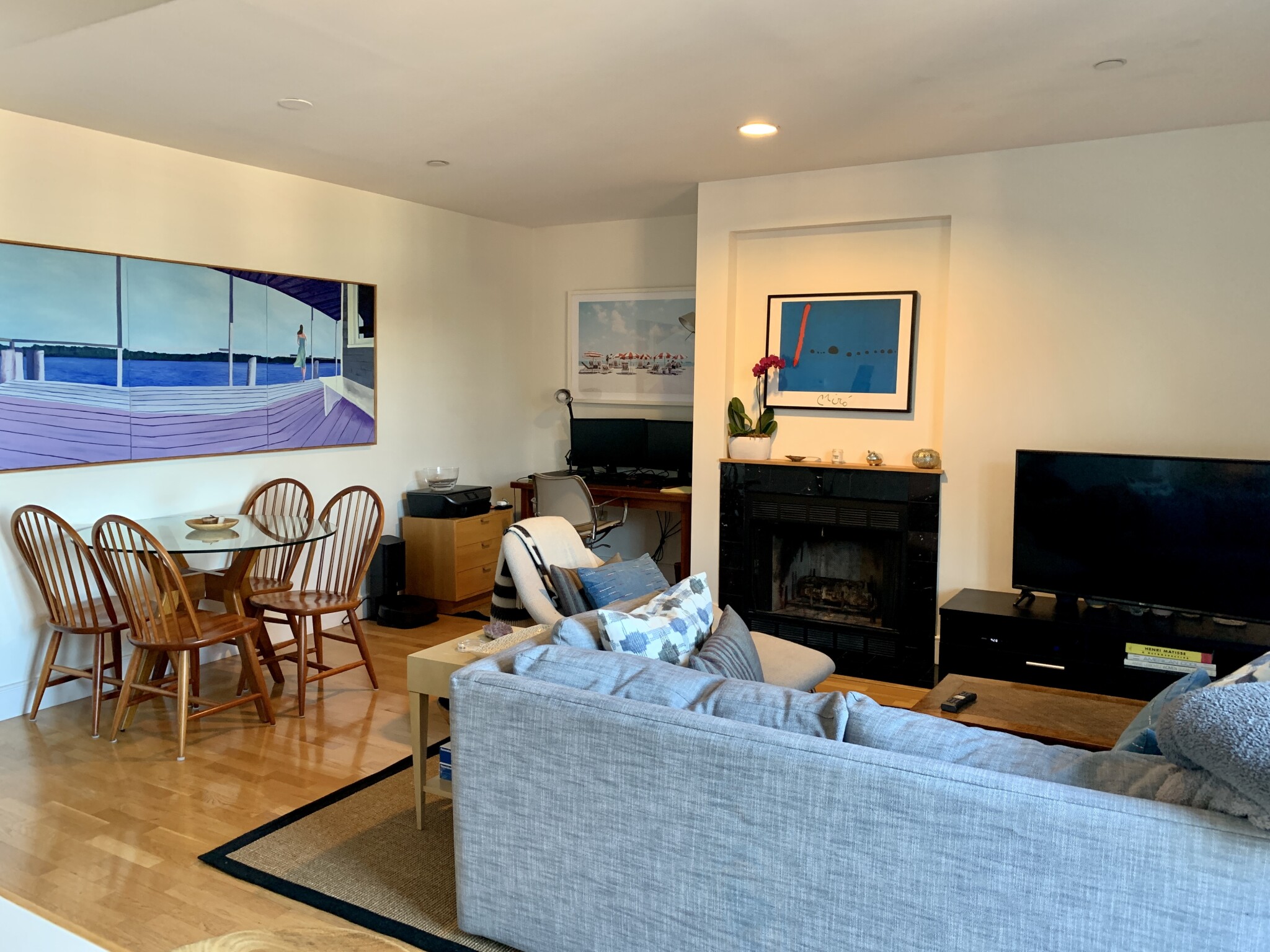 201 Newbury St, Back Bay