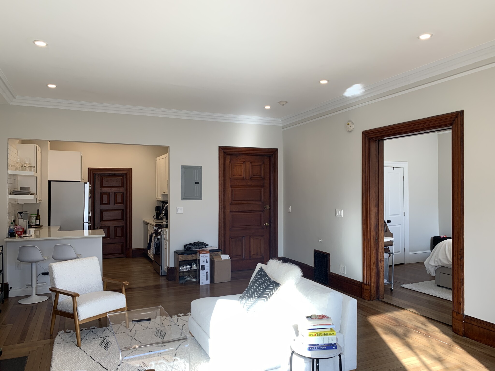 343 Commonwealth Ave, Back Bay