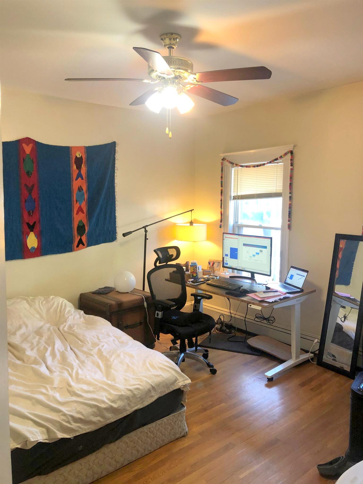 202 Pearl St, Gilman Square