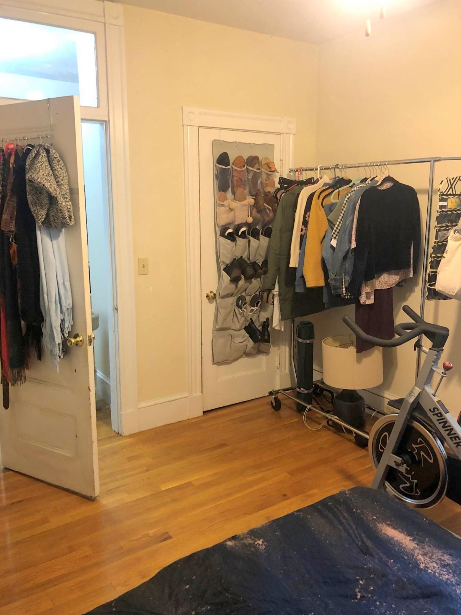 202 Pearl St, Gilman Square