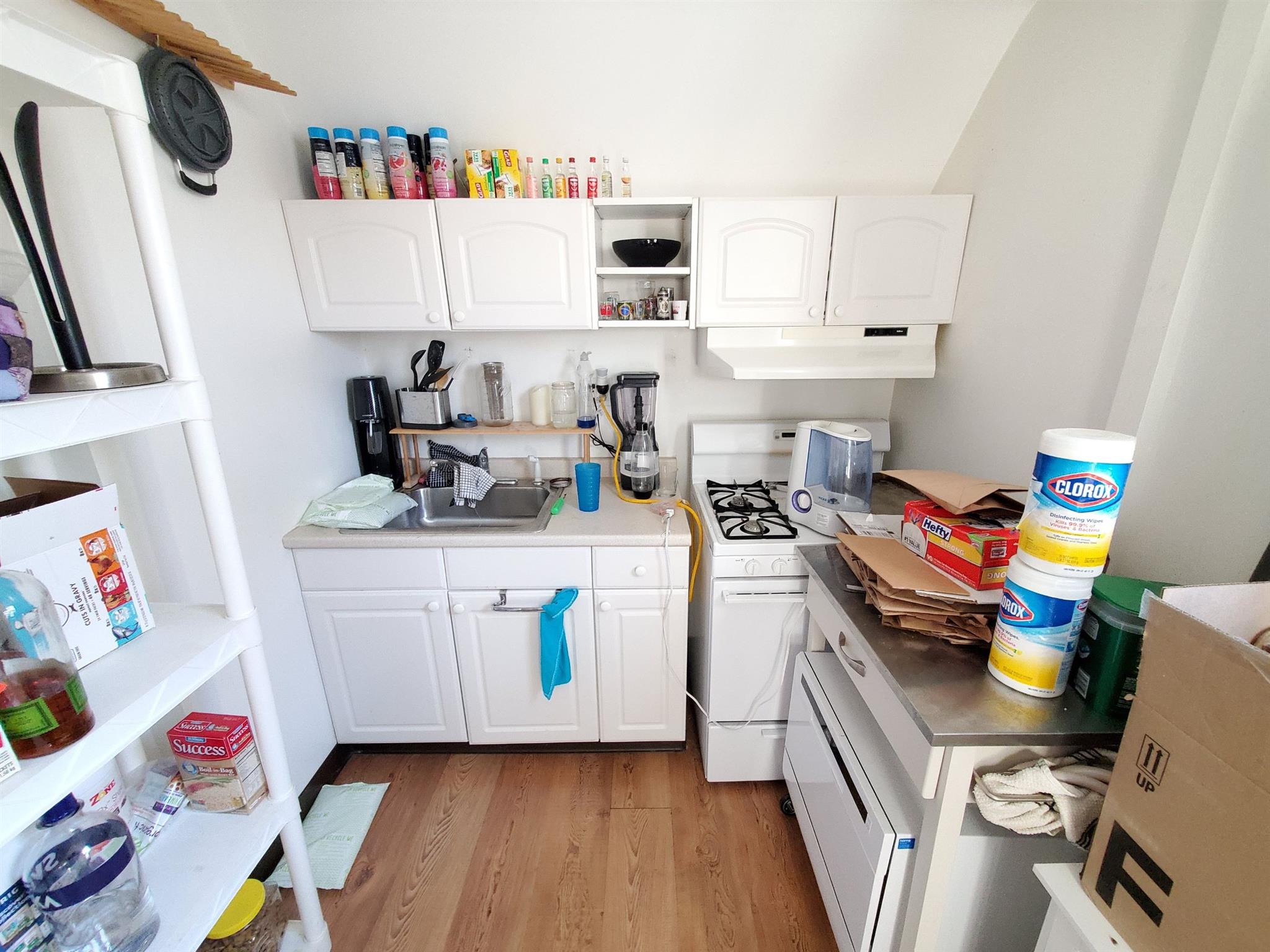 7 Jay St, Davis Square