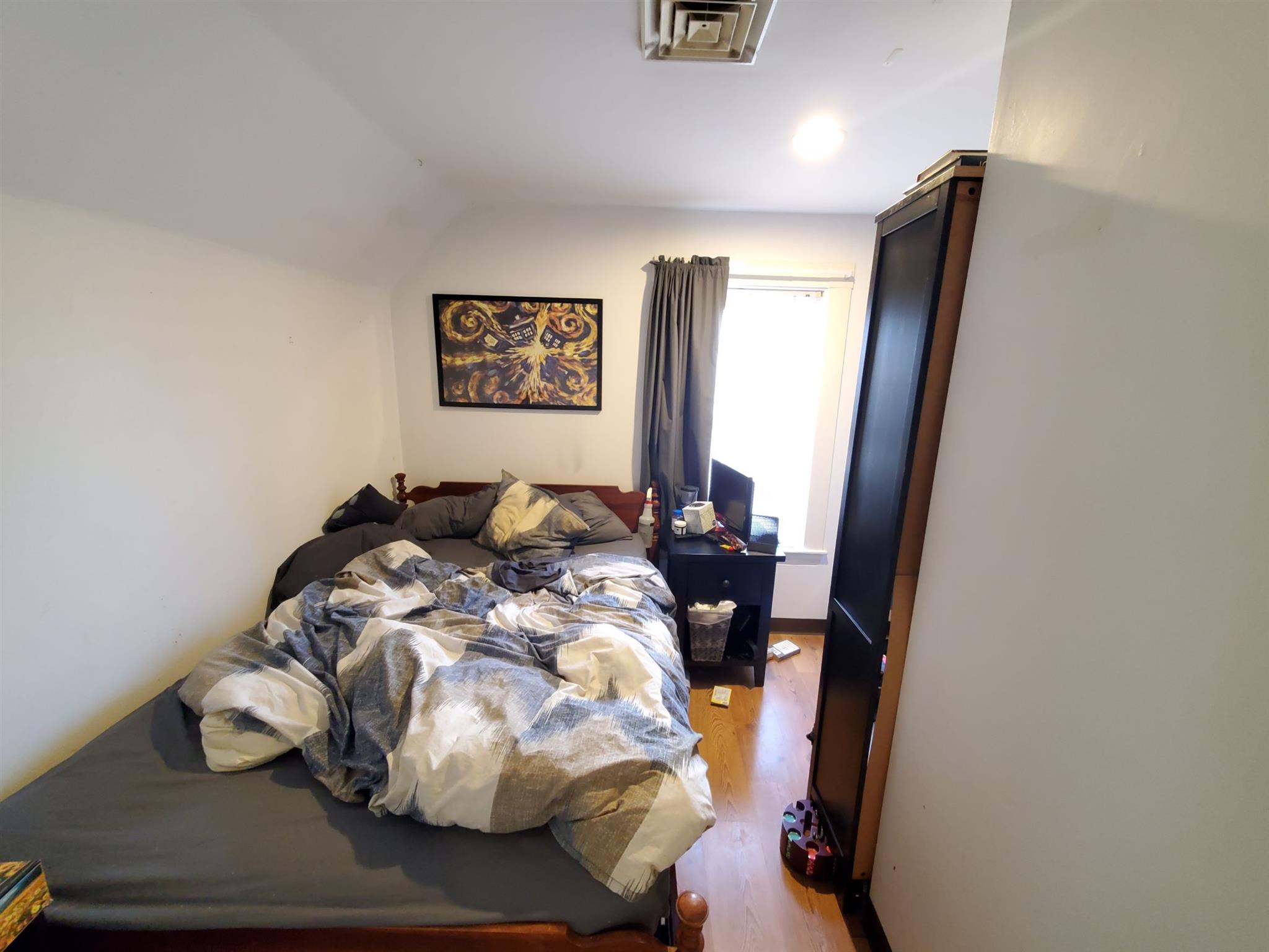 7 Jay St, Davis Square