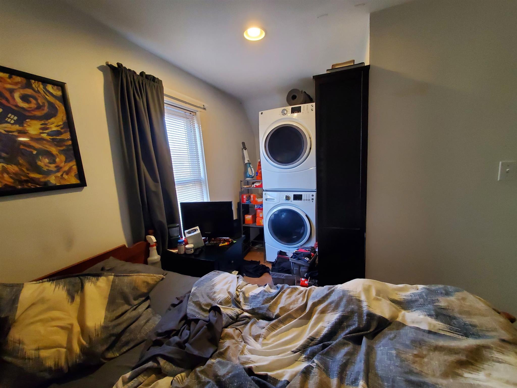 7 Jay St, Davis Square