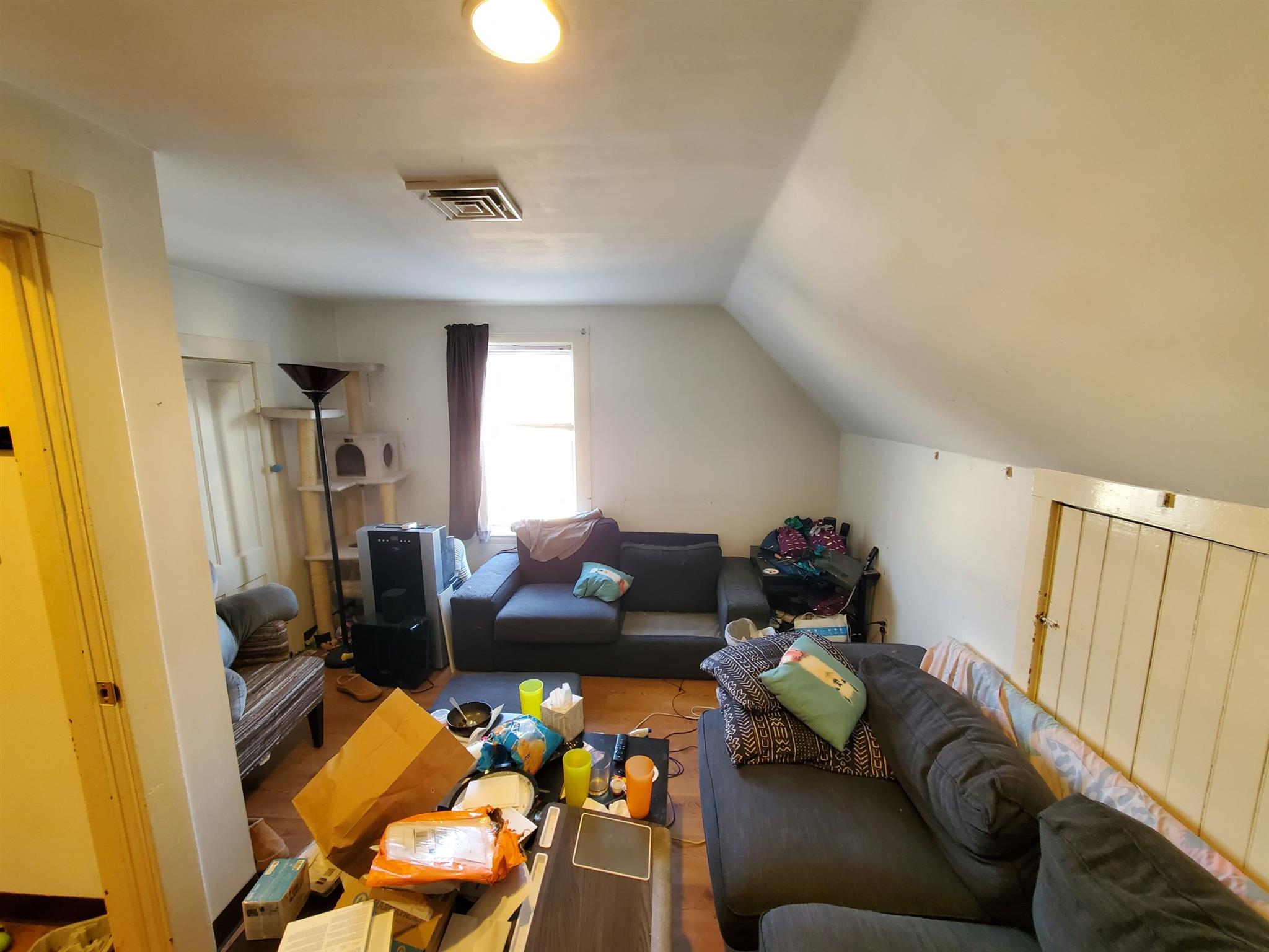 7 Jay St, Davis Square