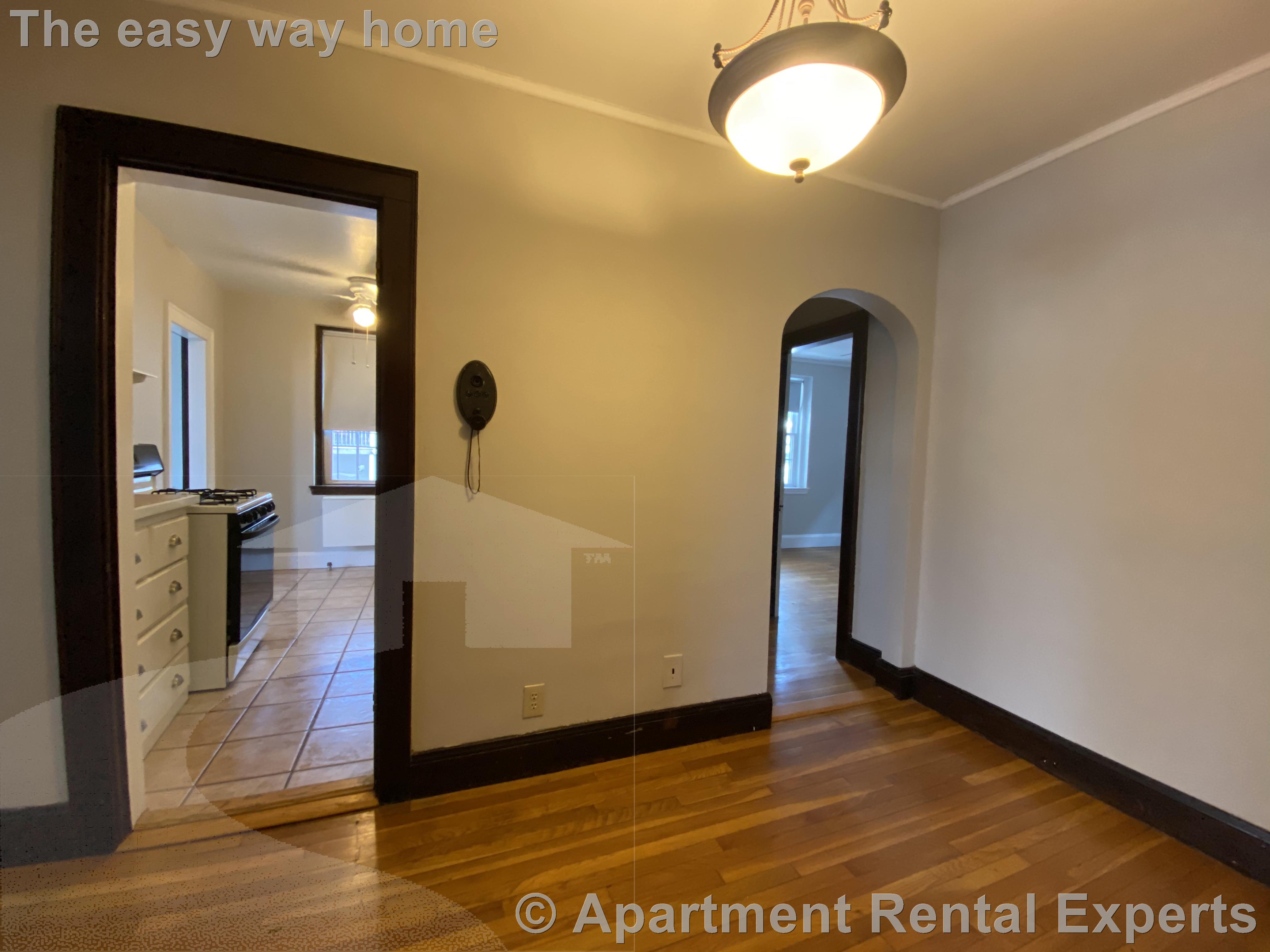 119 College Ave, Powder House Square