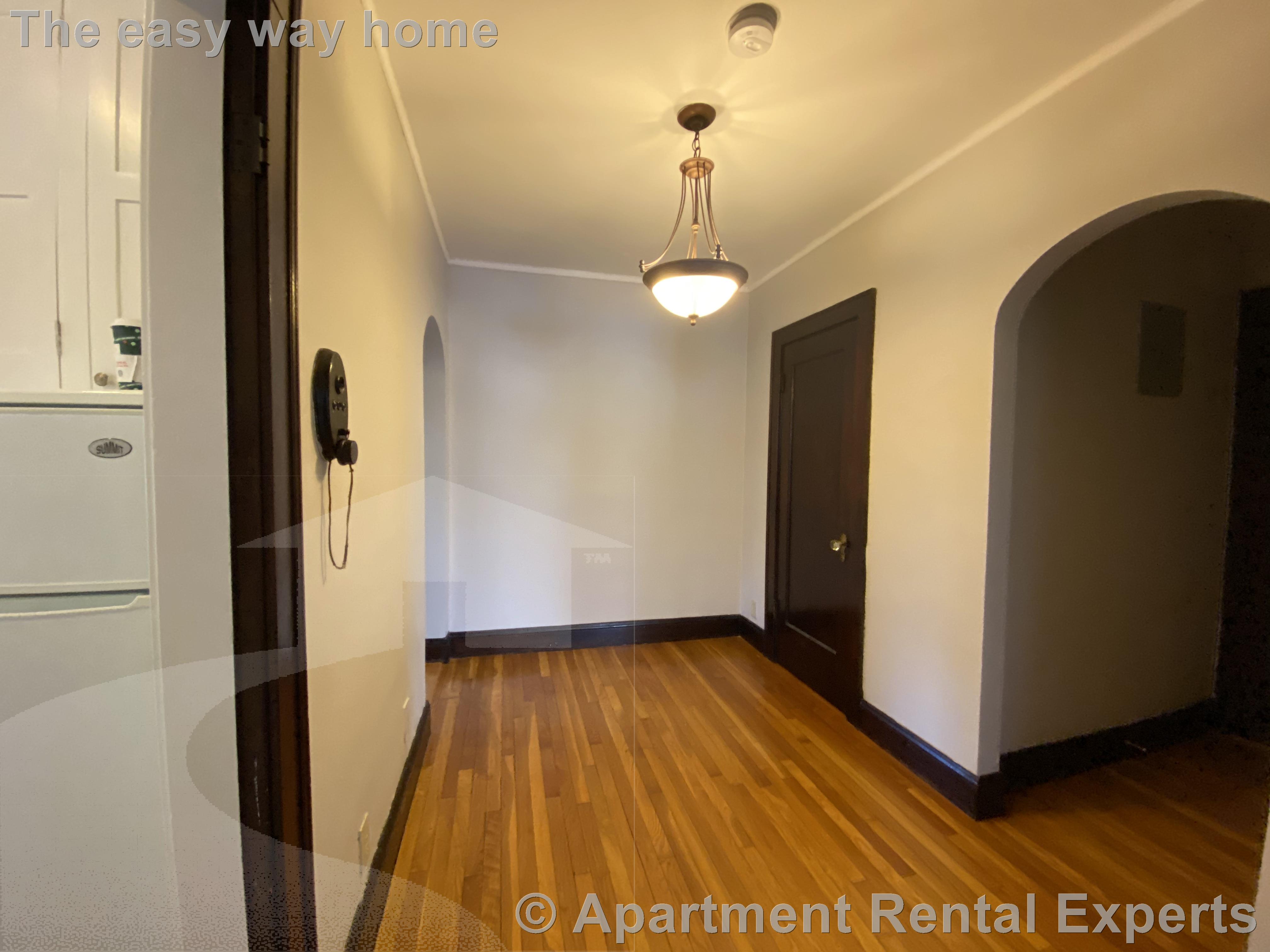 119 College Ave, Powder House Square