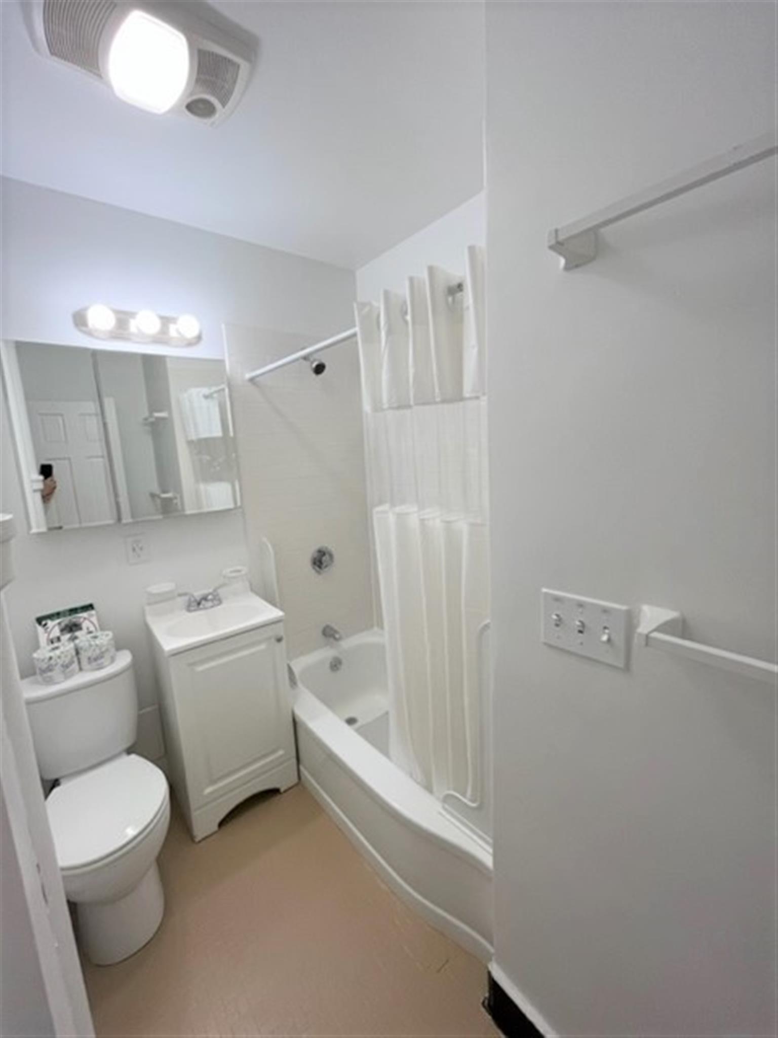 888 Massachusetts Ave, Central Square