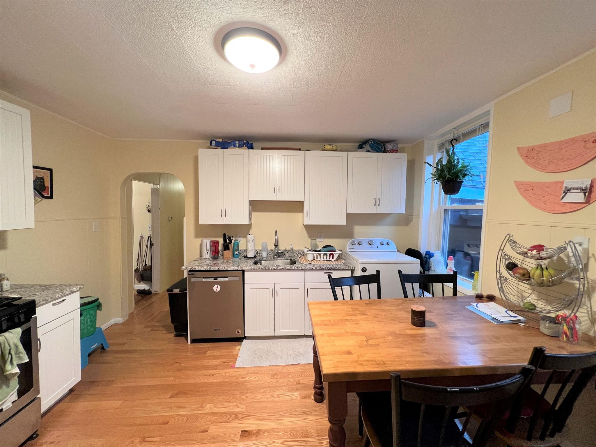 27 Cameron Ave, Davis Square